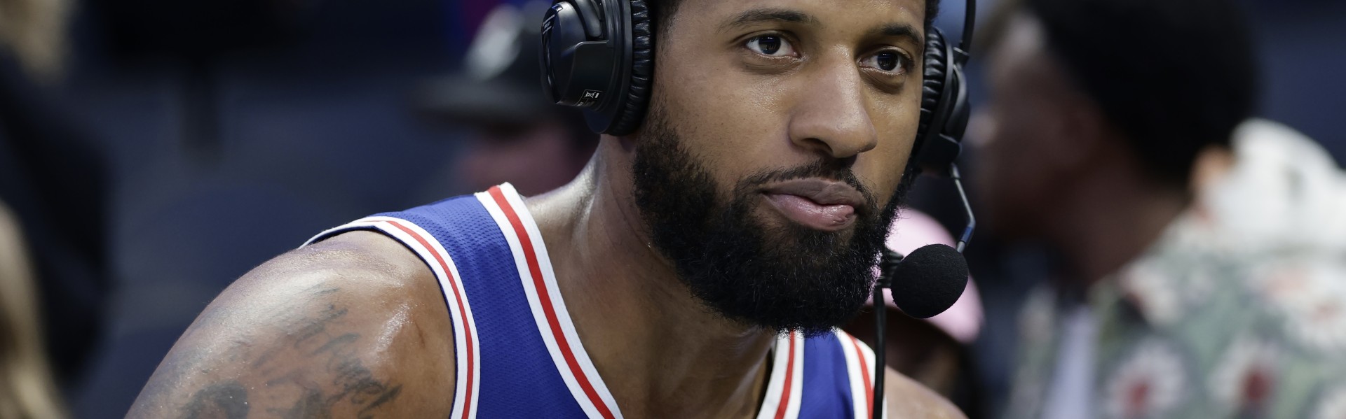 b体育登录入口-乔治谈76人球迷：在这里打球充满乐趣 我已完全融入其中