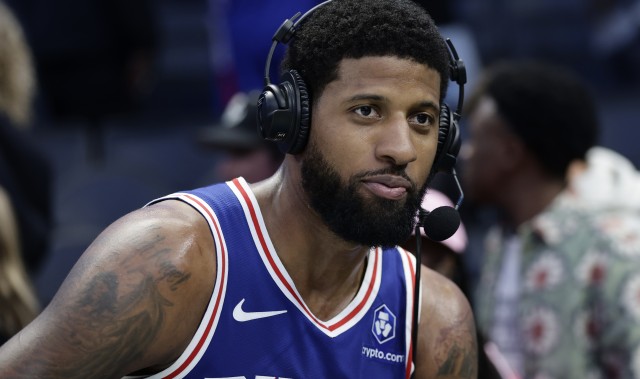 b体育登录入口-乔治谈76人球迷：在这里打球充满乐趣 我已完全融入其中