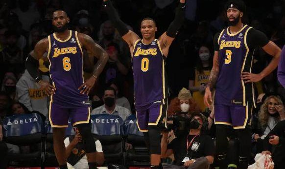 b体育下载-超巨交易雷声大雨点小 破镜重圆才是最终结局？